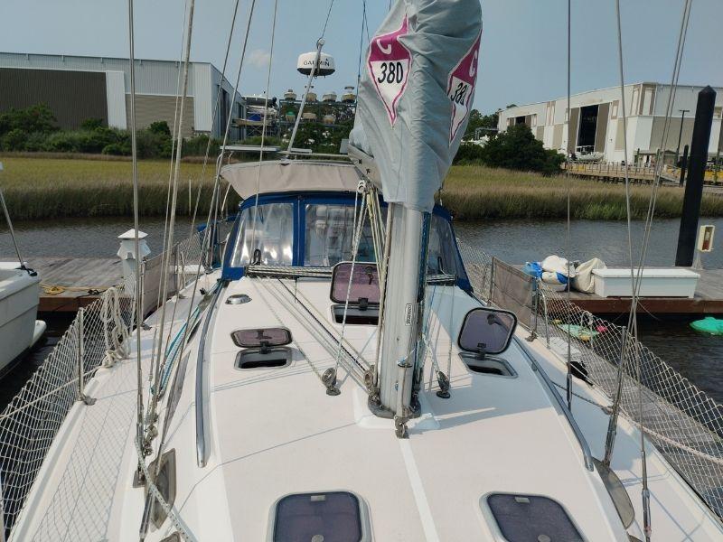Catalina 380