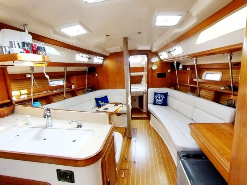 Catalina 380