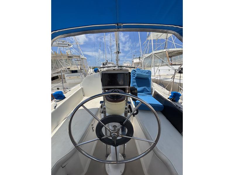O'Day 1985 Sloop