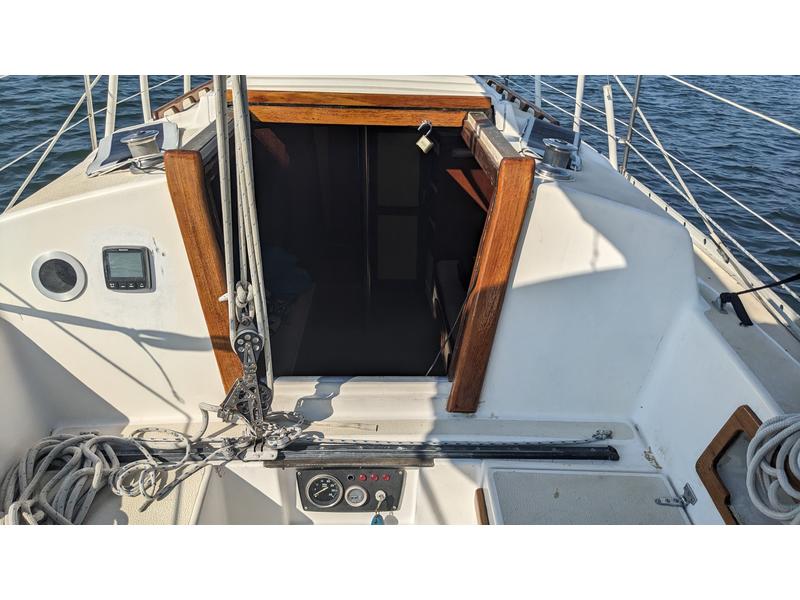 Endeavor Yachts - Endeavor