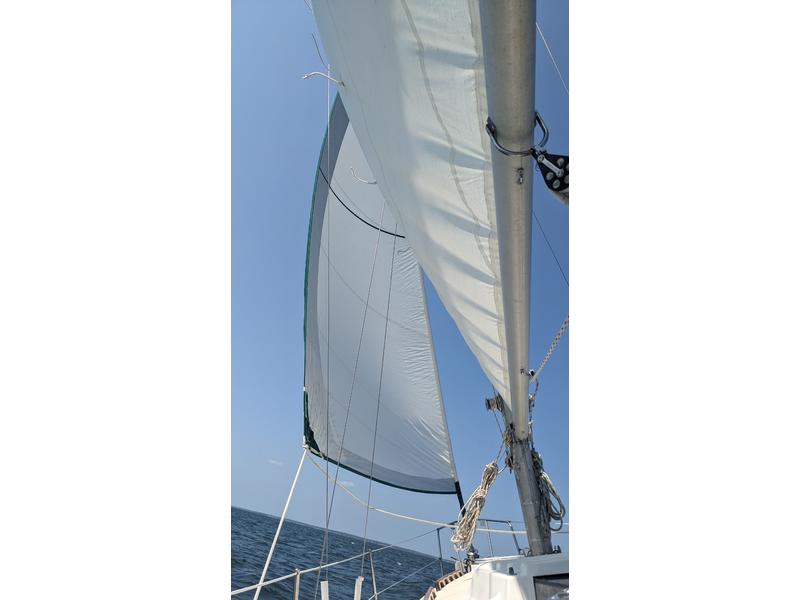 Endeavor Yachts - Endeavor