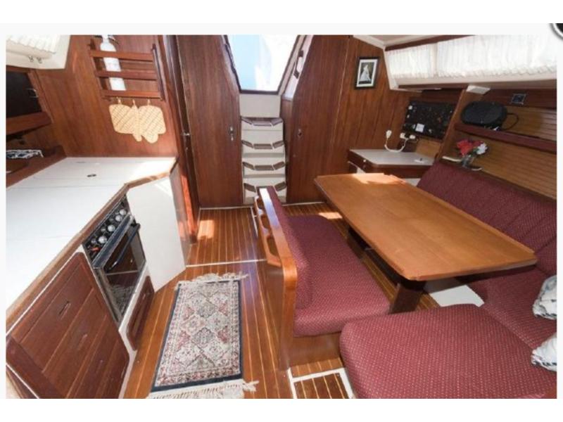 Catalina 42 