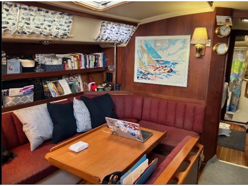 Catalina 42 