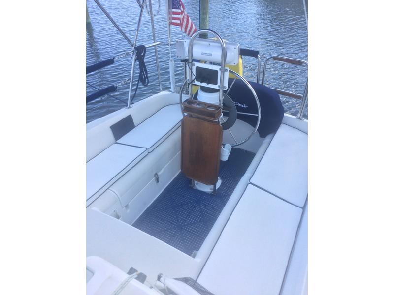 Pearson 27