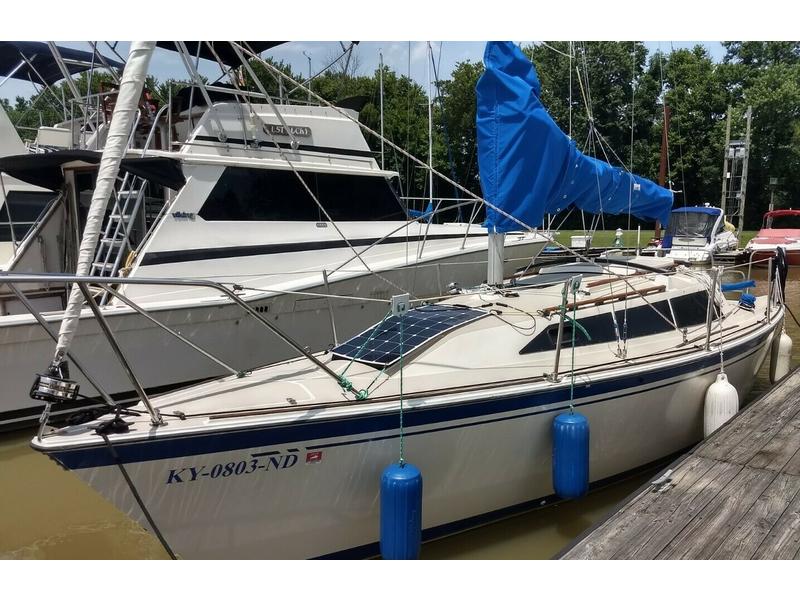 1987 O'Day 272 located in Indiana for sale