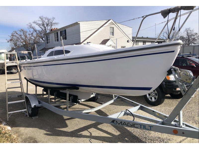 2023 Catalina 22 Sport located in Ohio for sale