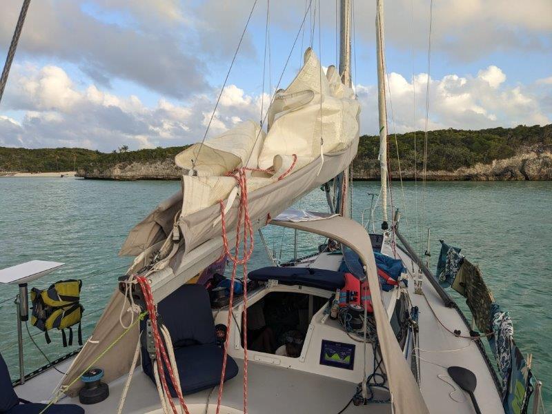 Chislett's Boating Mirage 338