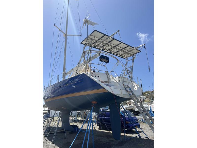 Beneteau 523
