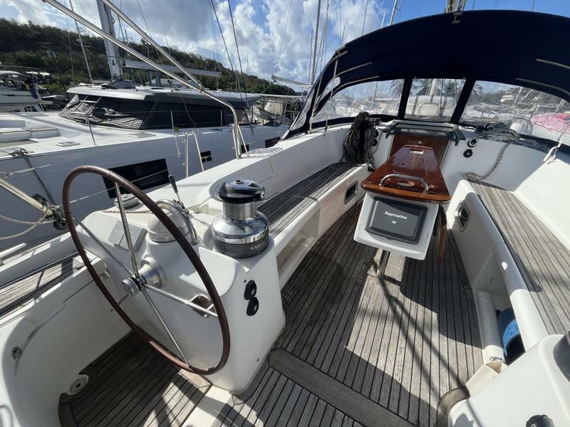 Beneteau 523