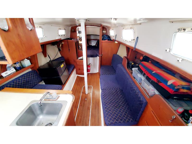 Hunter 33