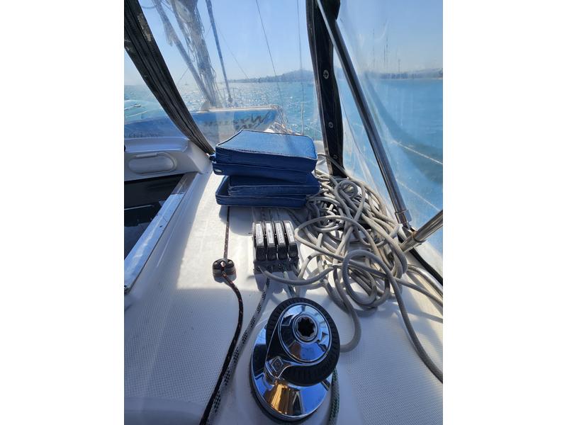 Hunter Aft Cockpit 41