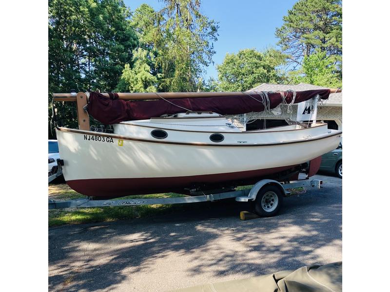  1995 Menger 19' Catboat  located in New Jersey for sale