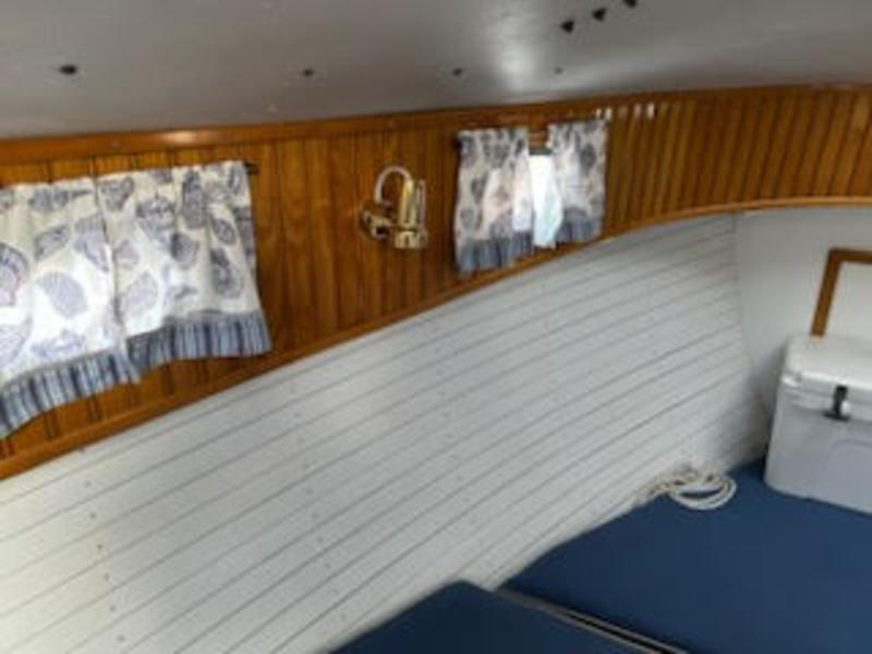 Menger Catboat