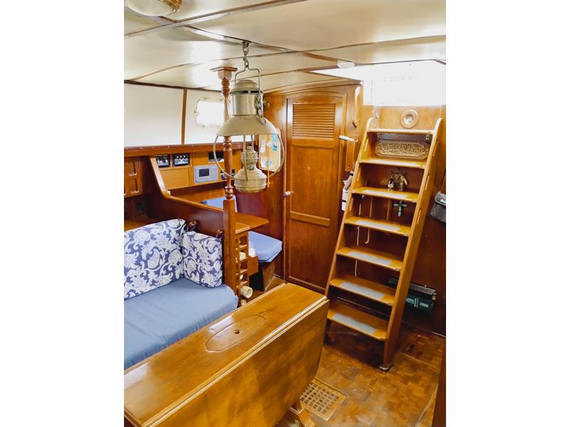 Endeavour 43 Ketch