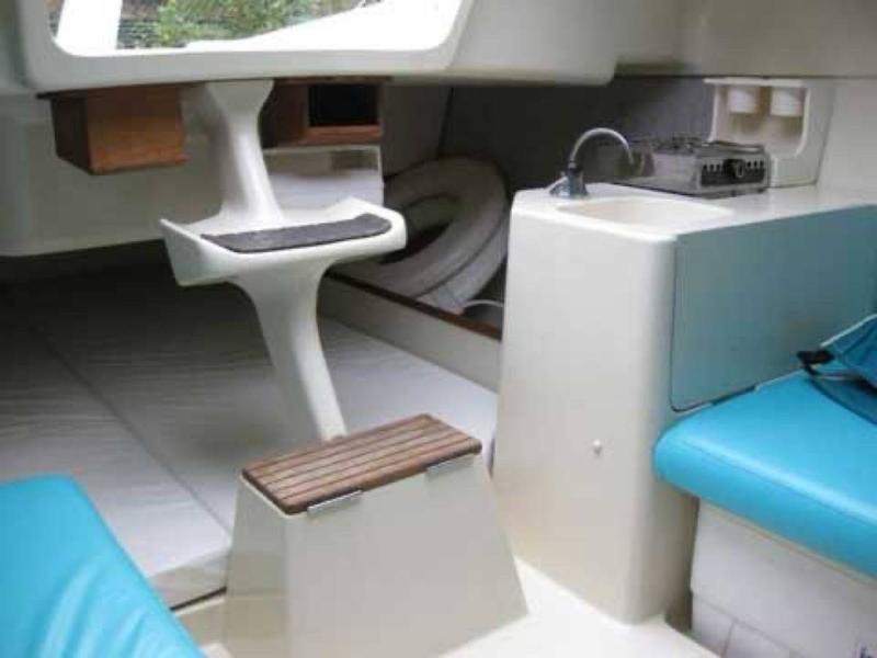 Hunter 23.5