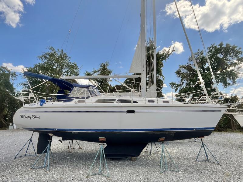 2003 Catalina 350 located in Maryland for sale