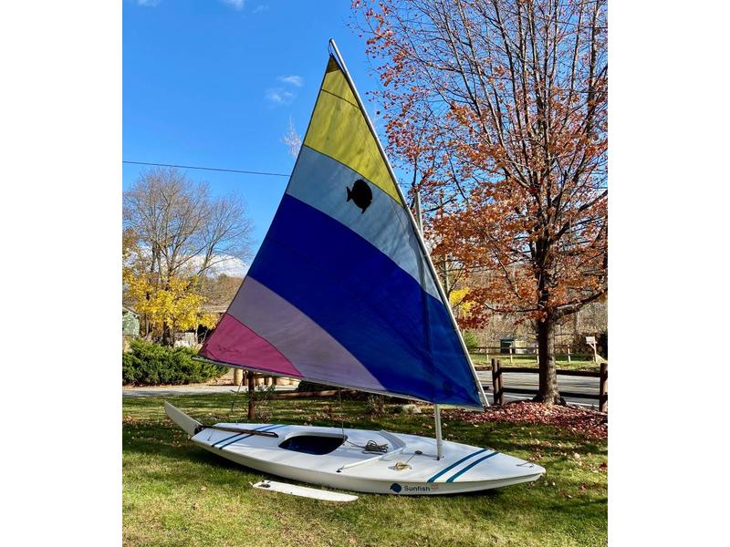 2004 Vanguard Sunfish Sunfish Sailboat located in New York for sale