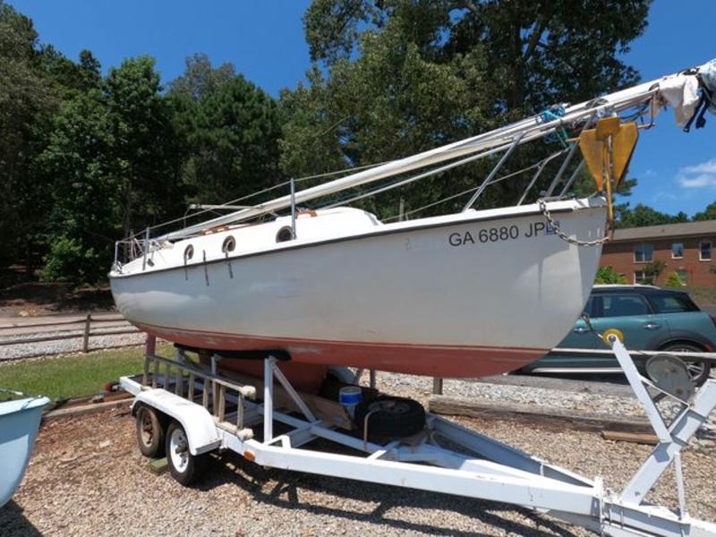 1980 Com-Pac 23 located in Georgia for sale