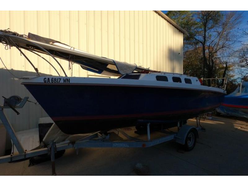 1986 Rhodes 22 located in Georgia for sale
