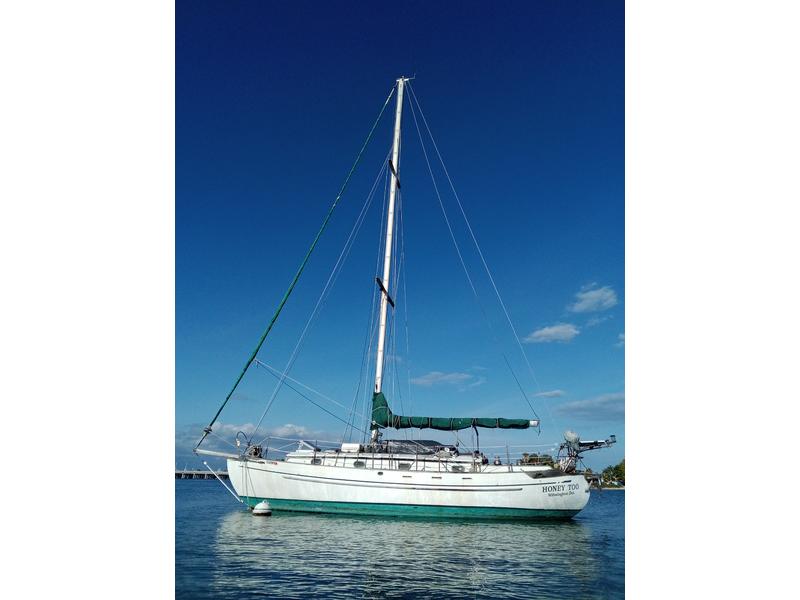1980 Tayana Tayana 37 located in Florida for sale