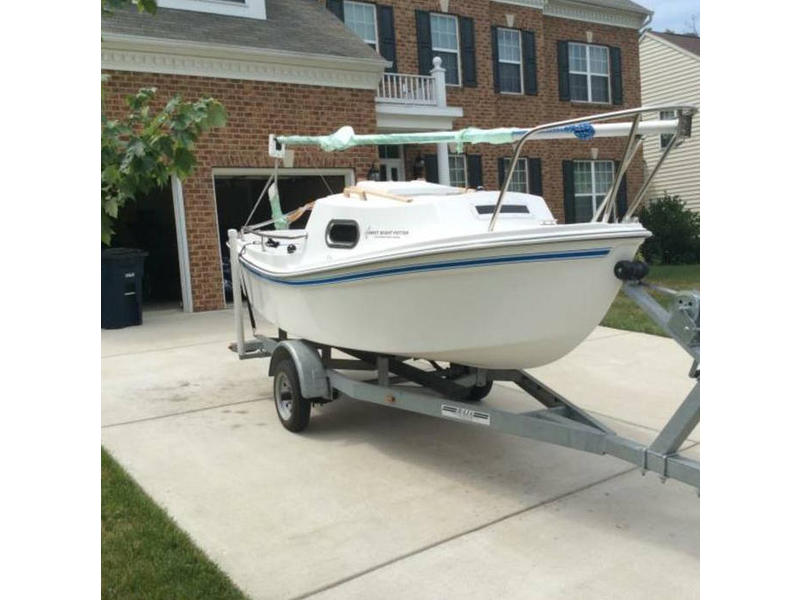 2015 International Marine West Wight Potter located in Ohio for sale