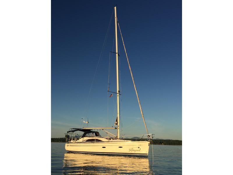 2008 Bavaria Vision 40 located in New York for sale