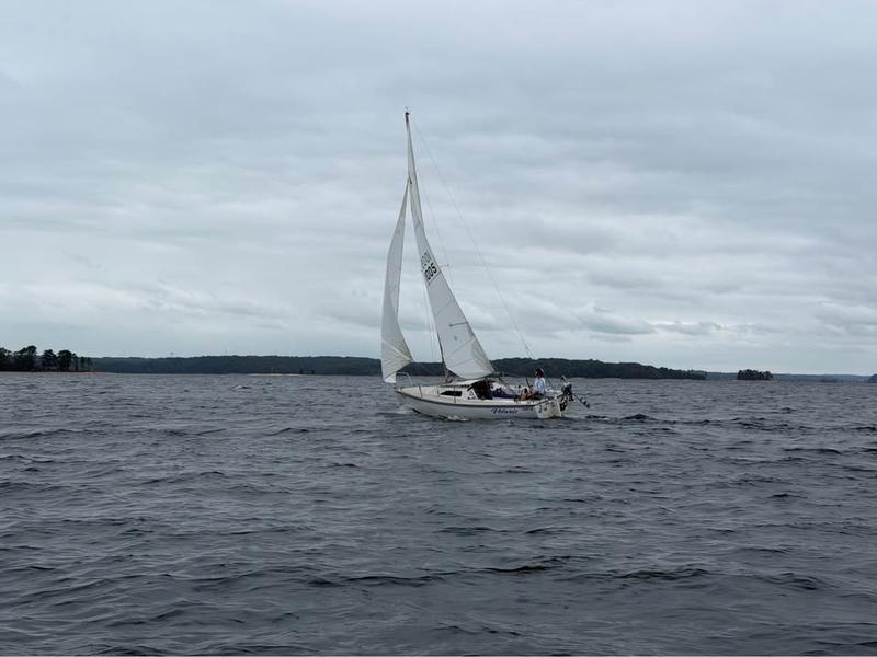 1985 Catalina Capri 22 located in South Carolina for sale