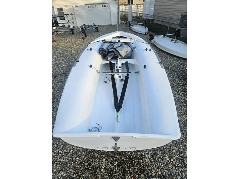 2023 Simmons C420 located in New Jersey for sale