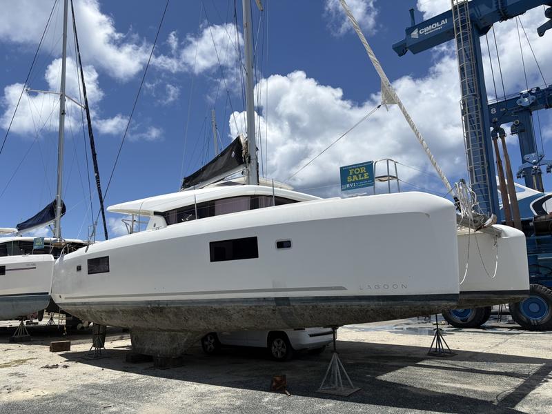 2019 Lagoon 42 located in  for sale