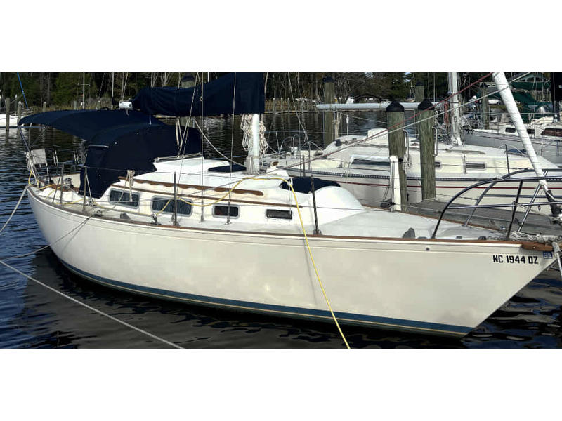 1981 Sabre 30 located in North Carolina for sale