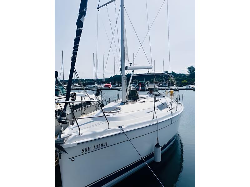 2006 Hunter 31 located in Outside United States for sale
