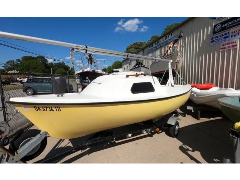 1978 Newport 16 located in Georgia for sale
