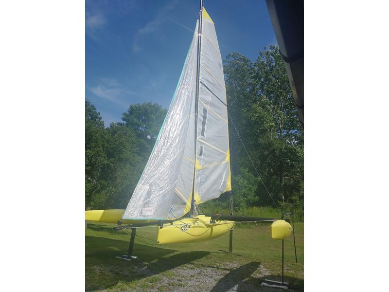 1999 Windrider Rave located in New York for sale