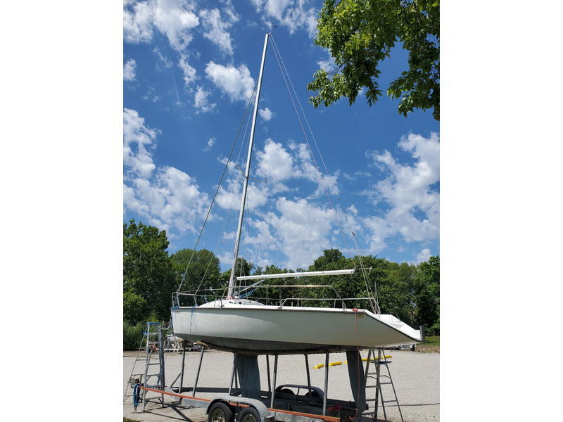 1998 Precision Colgate 26 located in Illinois for sale