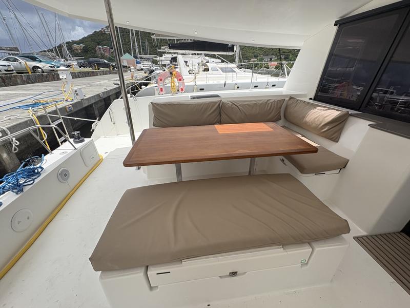 Fountaine Pajot Helia 44 Evolution Oceanic