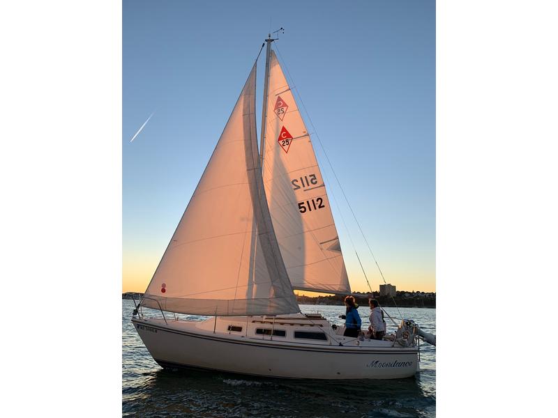 1985 Catalina 25' located in Maine for sale