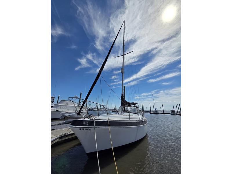 1976 Morgan Out Island 33 located in Georgia for sale