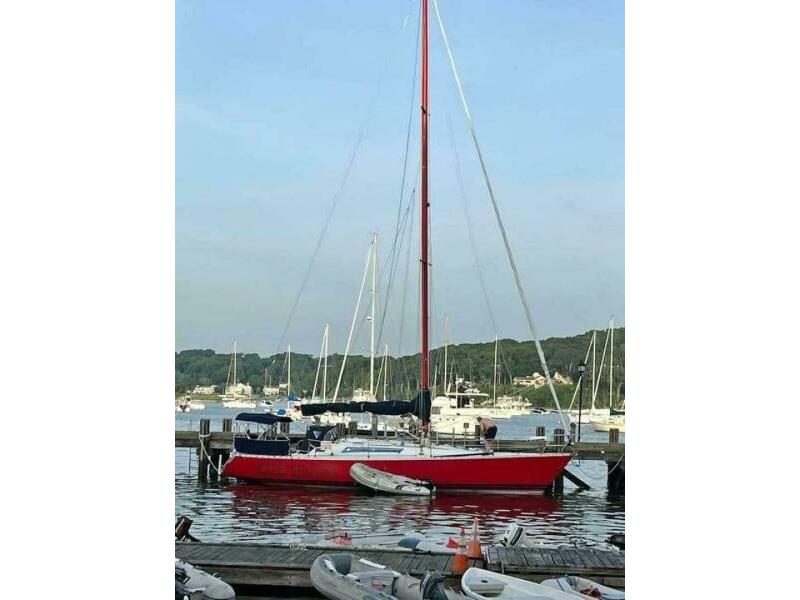 1984 Beneteau 42 First located in New York for sale