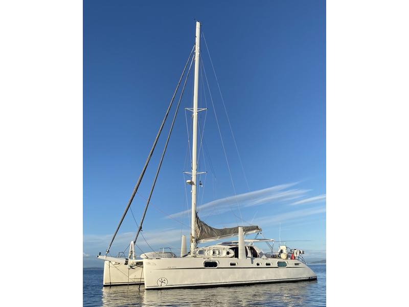 2001 Catana 582 located in  for sale