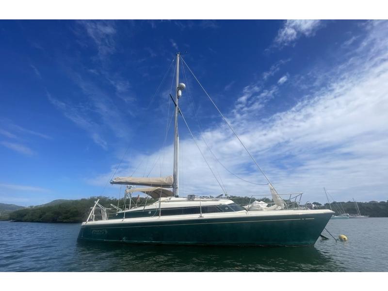 1985 Prout 37 Snowgoose located in  for sale