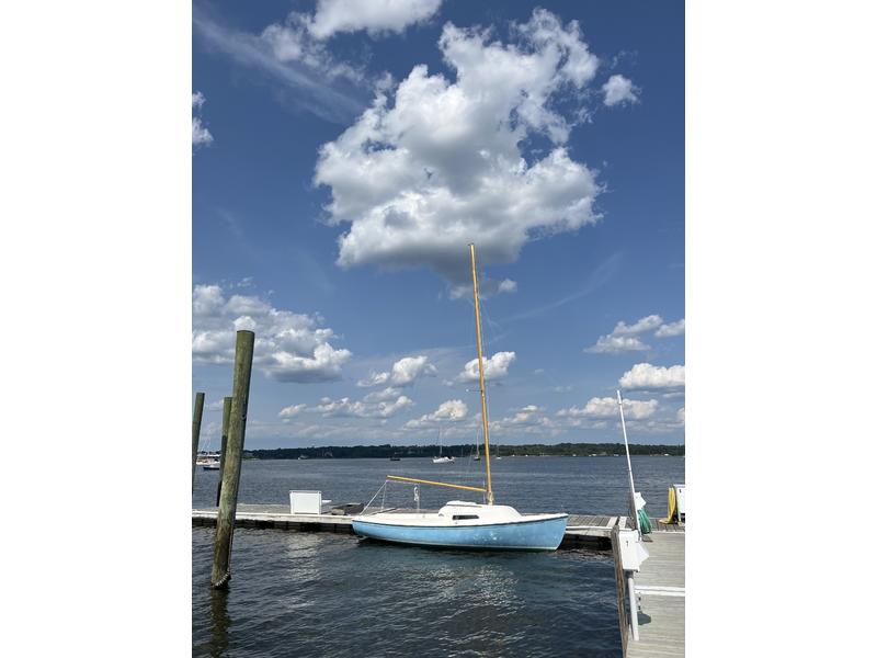 1973 O'Day Mariner 2 2 located in Rhode Island for sale