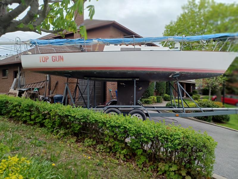 1988 J boats J/27 located in Outside United States for sale