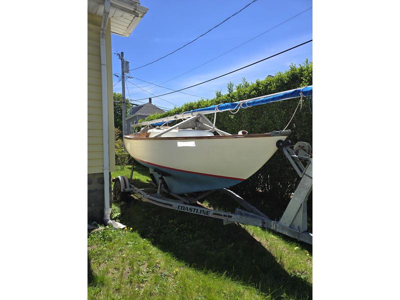 1974 Cape Dory Typhoon located in Massachusetts for sale
