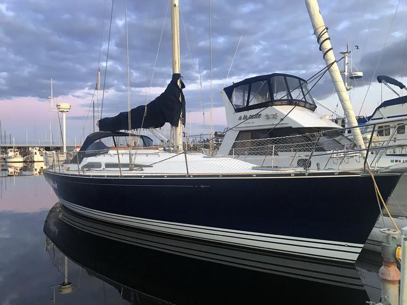 1999 C&C 121 located in Washington for sale