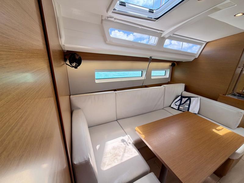 2020 Jeanneau Sun Odyssey 440 located in Outside United States for sale