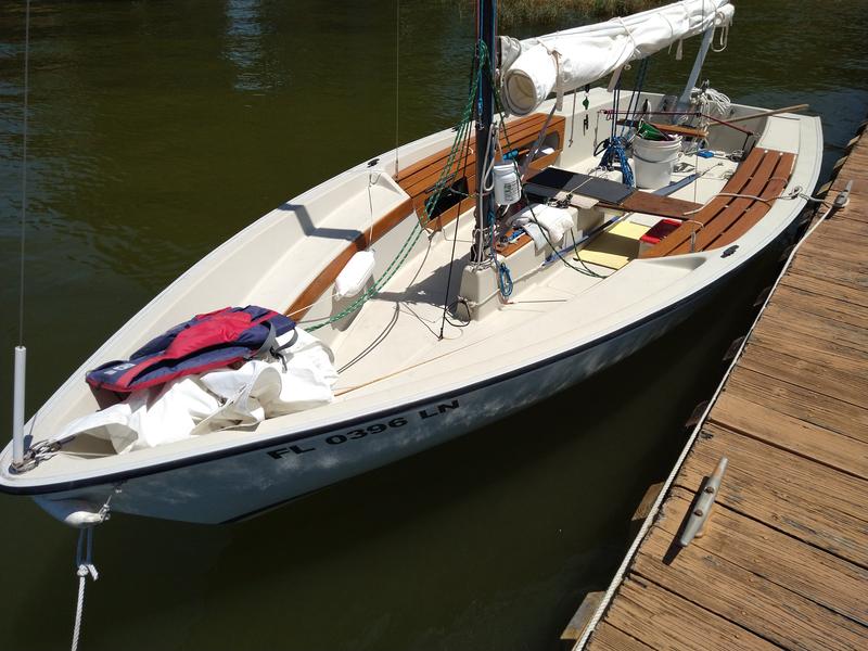 1980 Boston Whaler Harpoon 5.2 located in Florida for sale
