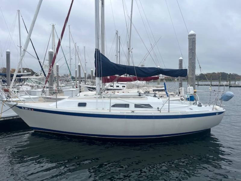 1988 Ericson 28-2 located in Rhode Island for sale