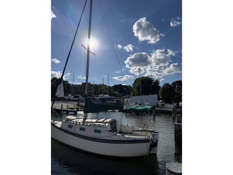 1978 Montgomery 23 located in Maryland for sale