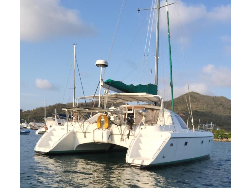 1996 Privilege 37 Owner Version located in  for sale