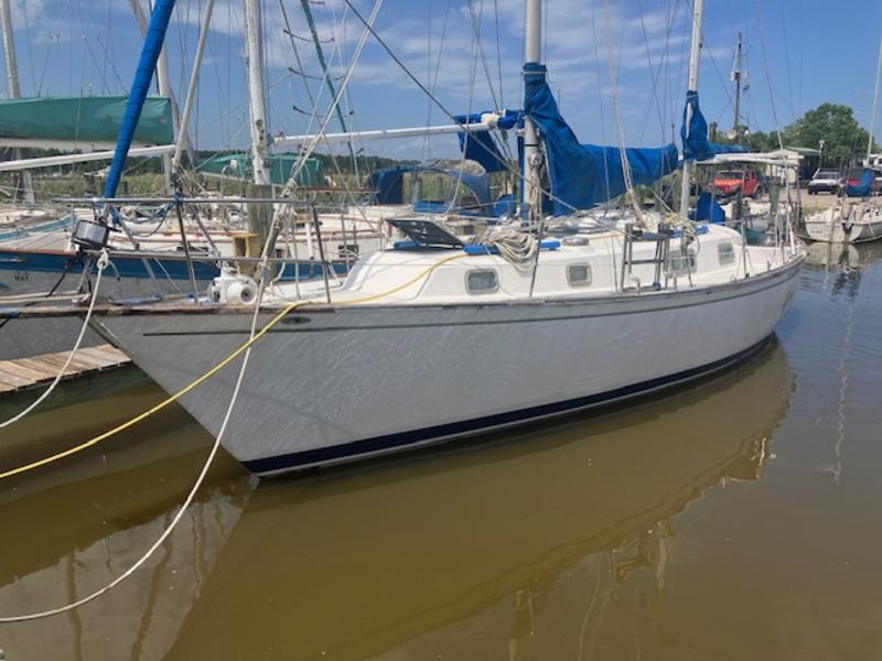 1979 Pearson 365 Ketch located in Alabama for sale